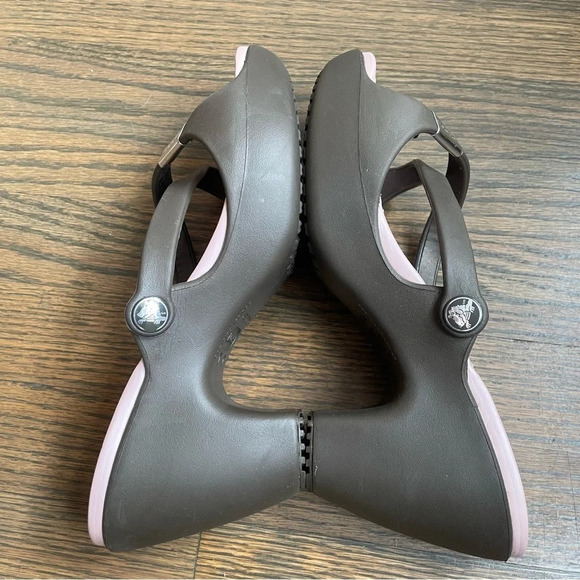 EUC Crocs Cyprus Block Heels Brown Pink Slip On Shoes - Picture 8 of 14